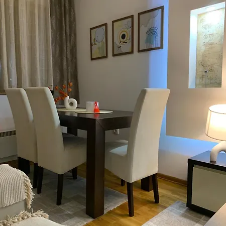 Beli U Zlatiborskim Konacima Bele Vode Bb شقة فندقية