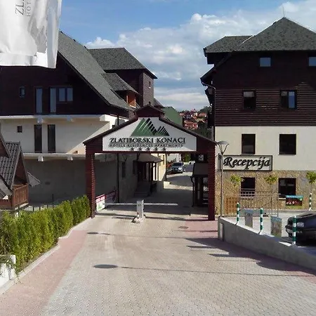 Beli U Zlatiborskim Konacima Bele Vode Bb