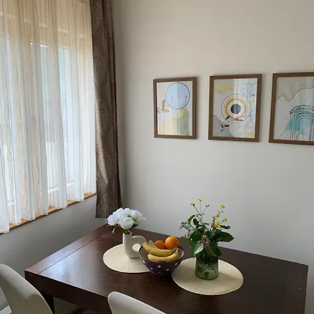 Apartmanhotel Beli U Zlatiborskim Konacima Bele Vode Bb