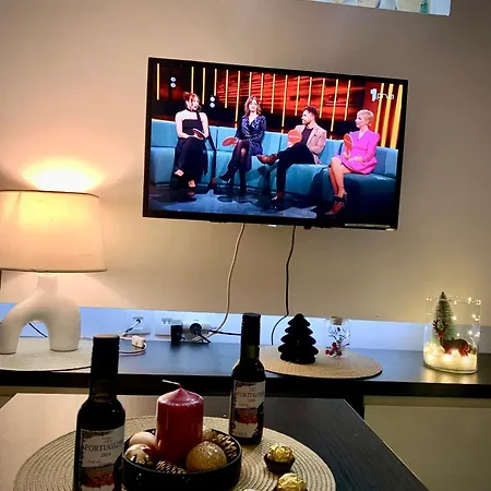 Beli U Zlatiborskim Konacima Bele Vode Bb Apartmanhotel Zlatibor